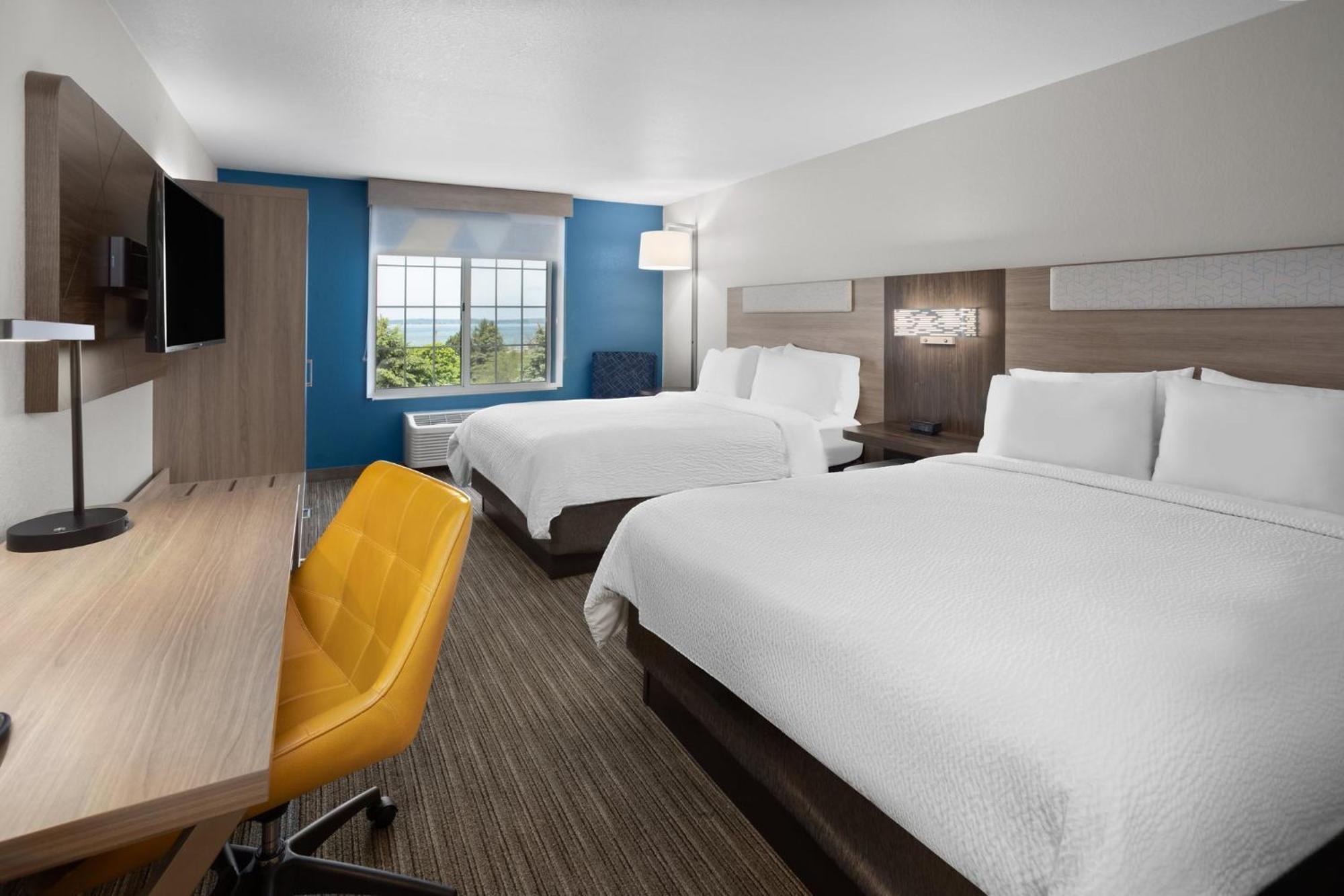 Holiday Inn Express Hotel & Suites Acme-Traverse City By Ihg Екстер'єр фото