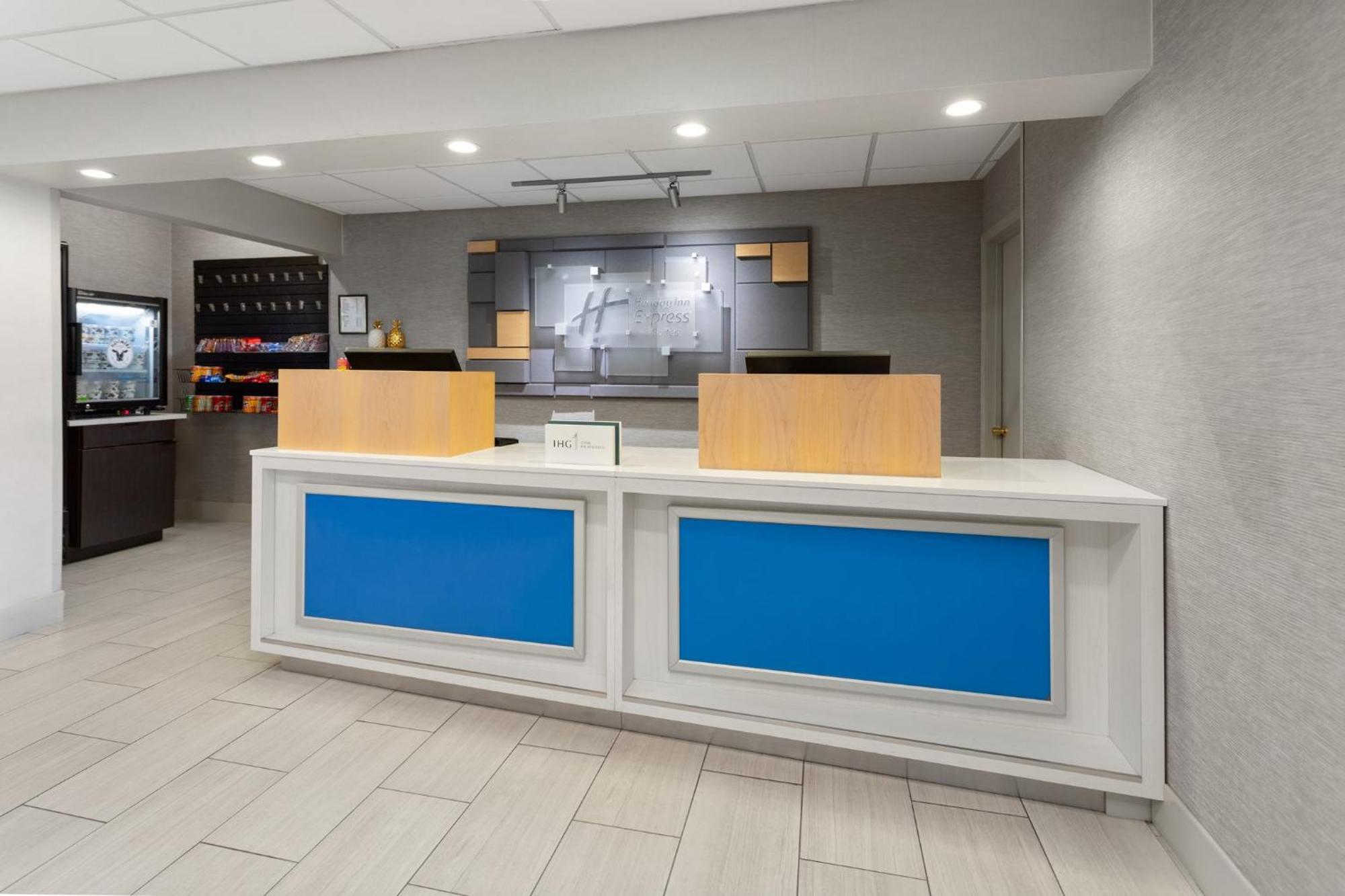 Holiday Inn Express Hotel & Suites Acme-Traverse City By Ihg Екстер'єр фото